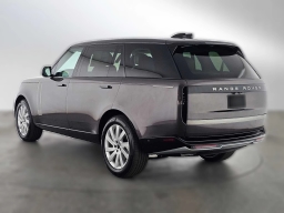 Land Rover Range Rover SE P400 LWB 7 Seat 2026