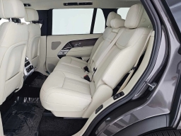 Land Rover Range Rover SE P400 LWB 7 Seat 2026