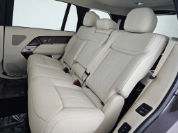 Land Rover Range Rover SE P400 LWB 7 Seat 2026