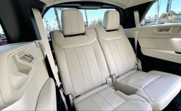 Land Rover Range Rover SE P400 LWB 7 Seat 2026