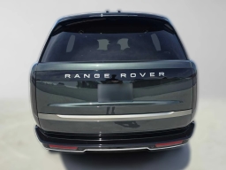 Land Rover Range Rover SE P400 LWB 7 Seat 2026
