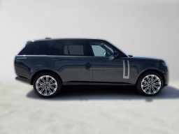 Land Rover Range Rover SE P400 LWB 7 Seat 2026