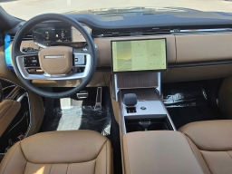 Land Rover Range Rover SE P400 LWB 7 Seat 2026