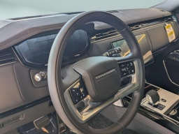 Land Rover Range Rover SE P400 LWB 7 Seat 2026
