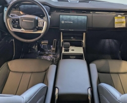 Land Rover Range Rover SE P400 LWB 7 Seat 2026