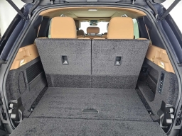Land Rover Range Rover SE P400 LWB 7 Seat 2026