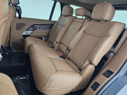 Land Rover Range Rover SE P400 LWB 7 Seat 2026