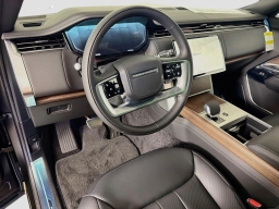 Land Rover Range Rover SE P400 LWB 7 Seat 2026