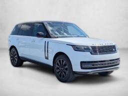 Land Rover Range Rover SE P400 LWB 7 Seat 2026