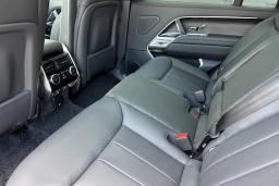 Land Rover Range Rover SE P400 LWB 7 Seat 2026