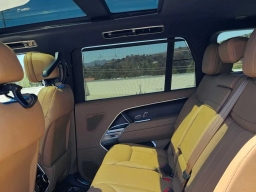 Land Rover Range Rover SE P400 LWB 7 Seat 2026