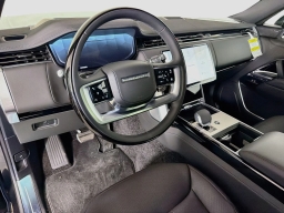 Land Rover Range Rover SE P400 LWB 7 Seat 2026