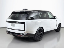 Land Rover Range Rover SE P400 LWB 7 Seat 2026