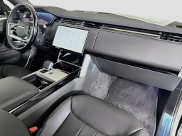 Land Rover Range Rover SE P400 LWB 7 Seat 2026