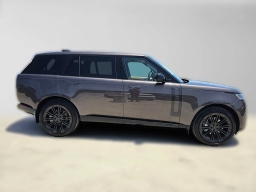 Land Rover Range Rover SE P400 LWB 7 Seat 2026