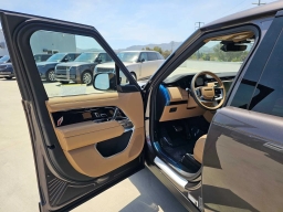 Land Rover Range Rover SE P400 LWB 7 Seat 2026