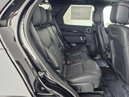 Land Rover Discovery S AWD 2026