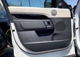Land Rover Discovery S AWD 2026