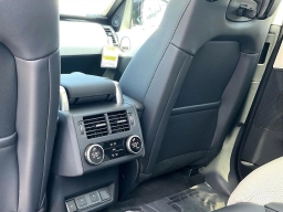 Land Rover Discovery S AWD 2026
