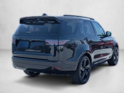 Land Rover Discovery Dynamic SE AWD 2026