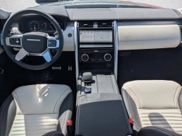 Land Rover Discovery Dynamic SE AWD 2026