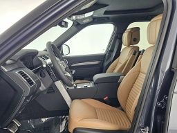 Land Rover Discovery Dynamic SE AWD 2026