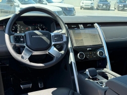 Land Rover Discovery Dynamic SE P360 2025