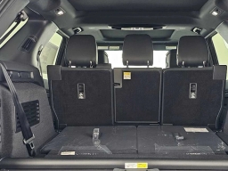 Land Rover Discovery Gemini Edition AWD 2026