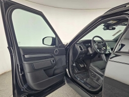 Land Rover Discovery Gemini Edition AWD 2026