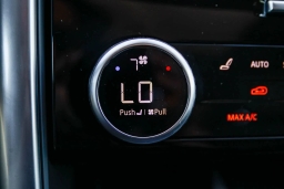 Land Rover Discovery Gemini Edition AWD 2026