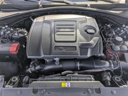 Land Rover Range Rover Velar S P250 2026