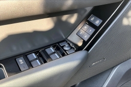 Land Rover Range Rover Velar S P250 2026