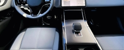 Land Rover Range Rover Velar Dynamic SE P250 2026