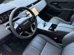 Land Rover Range Rover Evoque Core S AWD 2026