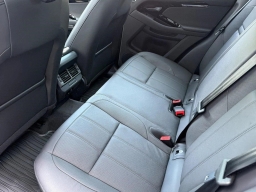 Land Rover Range Rover Evoque Core S AWD 2026