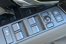 Land Rover Range Rover Evoque Dynamic SE AWD 2026