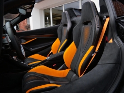 McLaren 750S Base Spider 2026