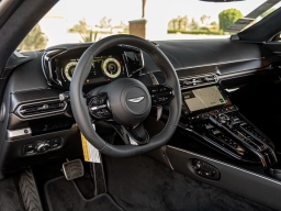 Aston Martin Vantage Base Roadster 2026