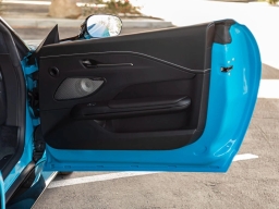Aston Martin Vantage Base Roadster 2026