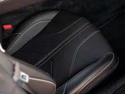 Aston Martin Vantage Base Roadster 2026