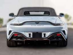 Aston Martin Vantage Base Roadster 2026
