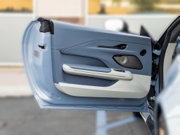 Aston Martin Vantage Base Roadster 2026