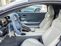 Aston Martin Vantage Base Roadster 2026