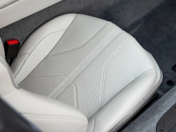 Aston Martin Vantage Base Roadster 2026