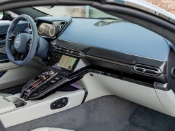 Aston Martin Vantage Base Roadster 2026
