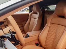 Aston Martin Vantage S Roadster 2026