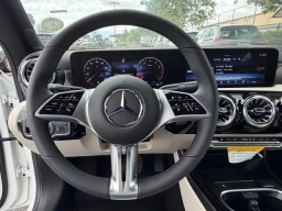 Mercedes-Benz CLA CLA 250 4MATIC Coupe 2026