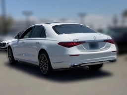Mercedes-Benz S-Class S 500 4MATIC Sedan 2026