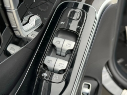 Mercedes-Benz S-Class S 580 4MATIC Sedan 2026
