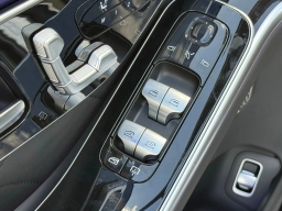Mercedes-Benz S-Class S 580 4MATIC Sedan 2026